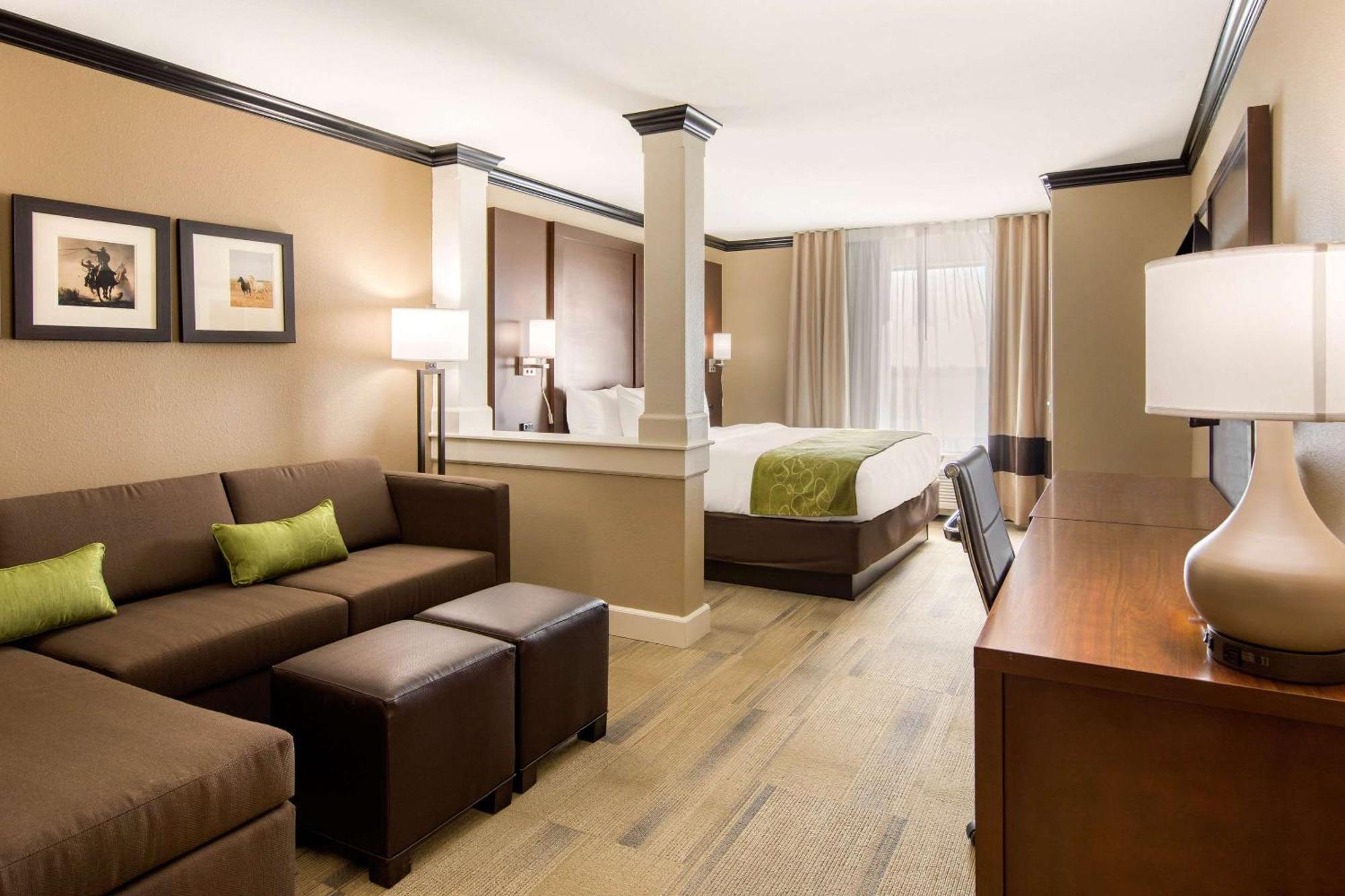 Comfort Suites Liberal Eksteriør billede
