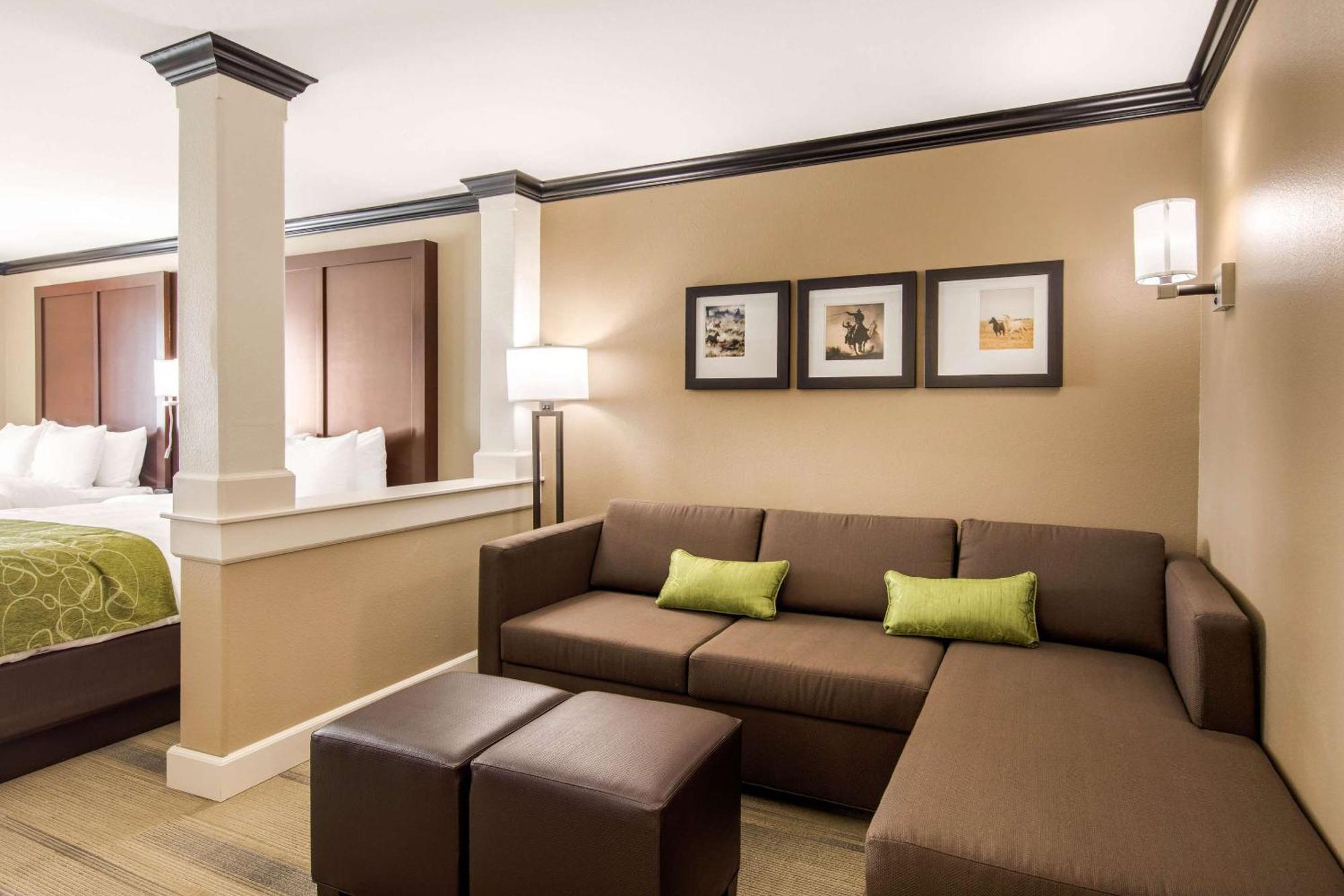 Comfort Suites Liberal Eksteriør billede